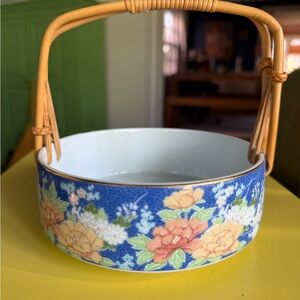 Japanese Vintage Floral Blue and White Ceramic Basket